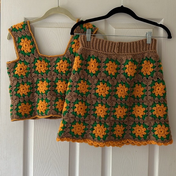 Handmade Vintage Granny Square Afghan Set - Picture 11 of 13